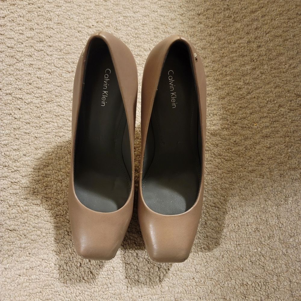 Calvin Klein leather platform pumps